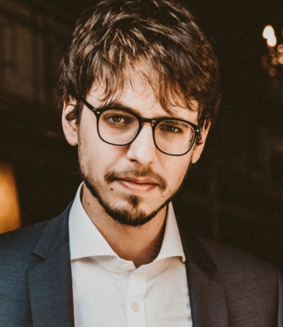 Lucas Debargue